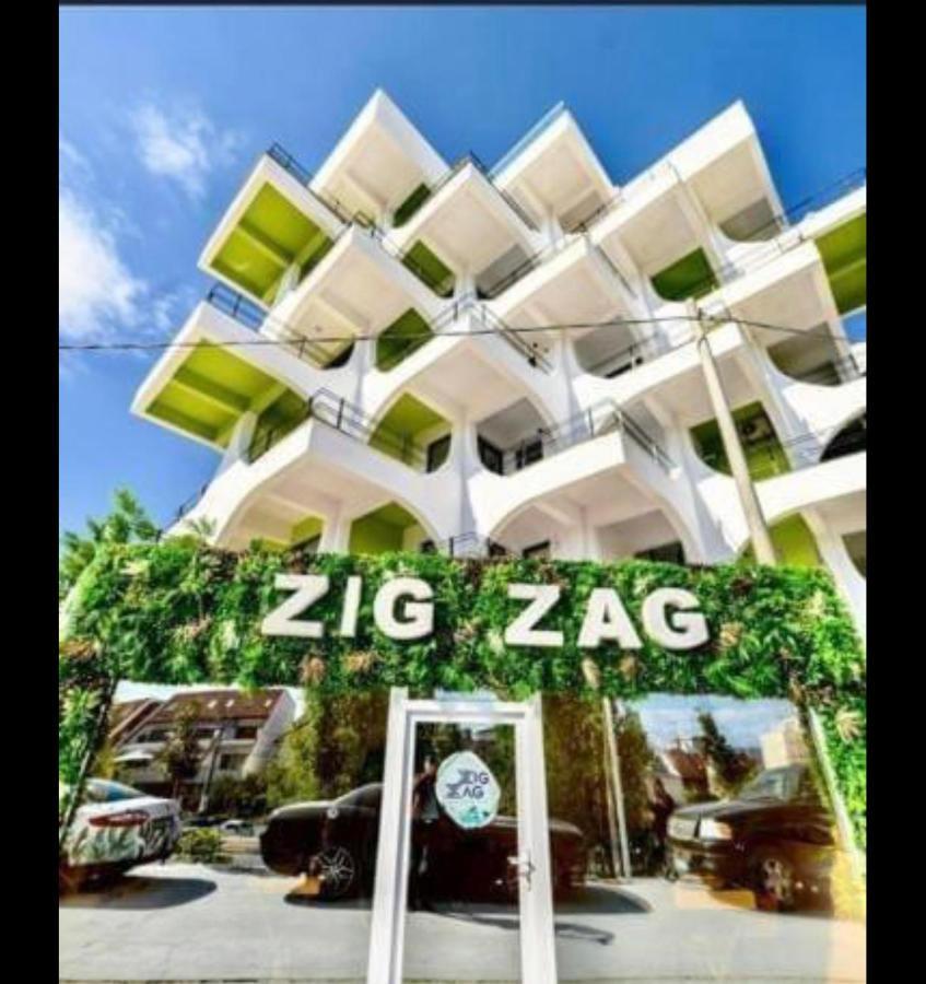 Grazzia Deluxe Apartments Năvodari Buitenkant foto
