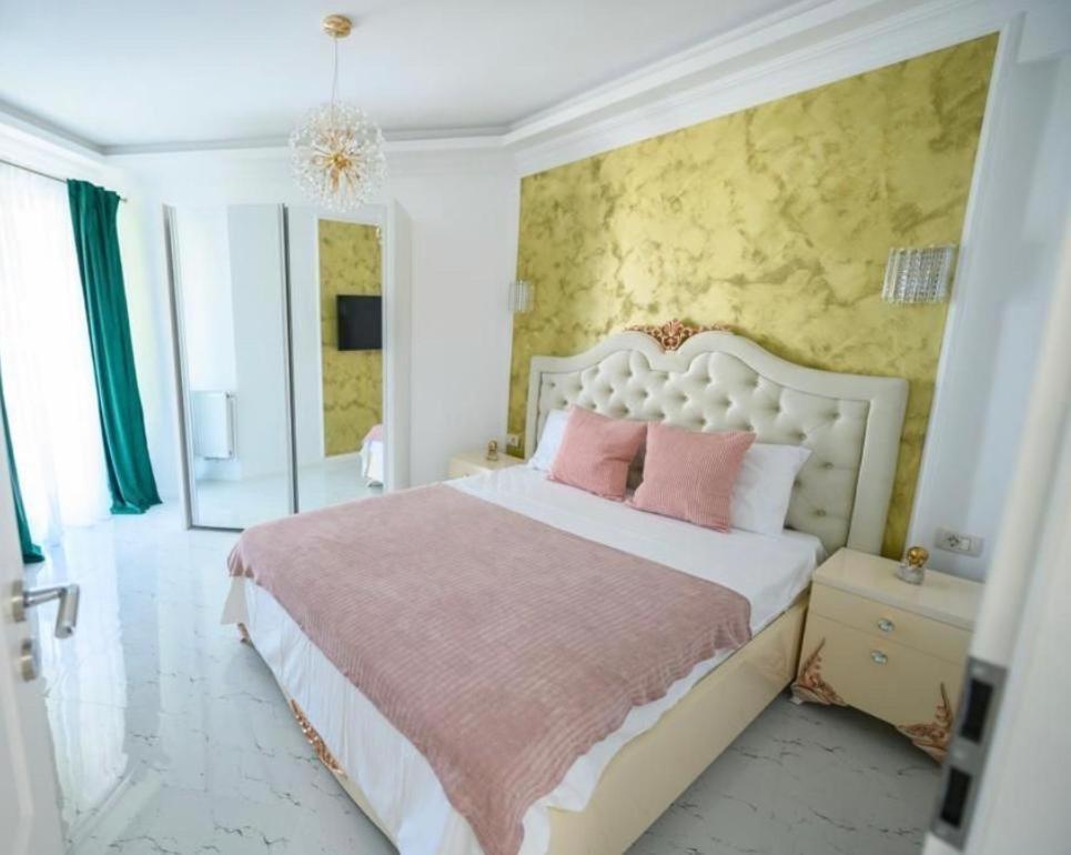 Grazzia Deluxe Apartments Năvodari Buitenkant foto